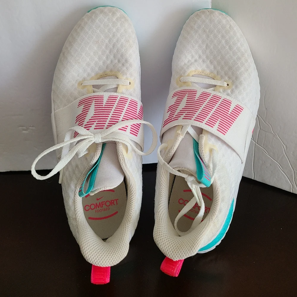 Nike Renew In  White Sneakers Women's Sz.8.5 - Picture 4 of 7